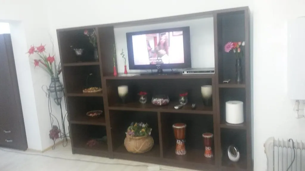 Lucy Accommodation Βουκουρέστι Διαμέρισμα