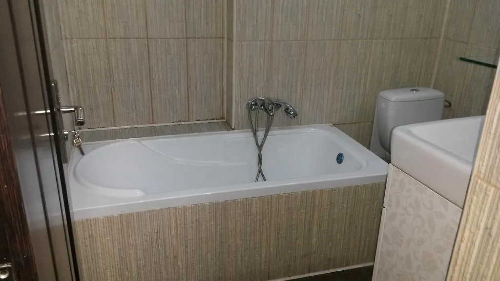Lucy Accommodation Βουκουρέστι 0*,